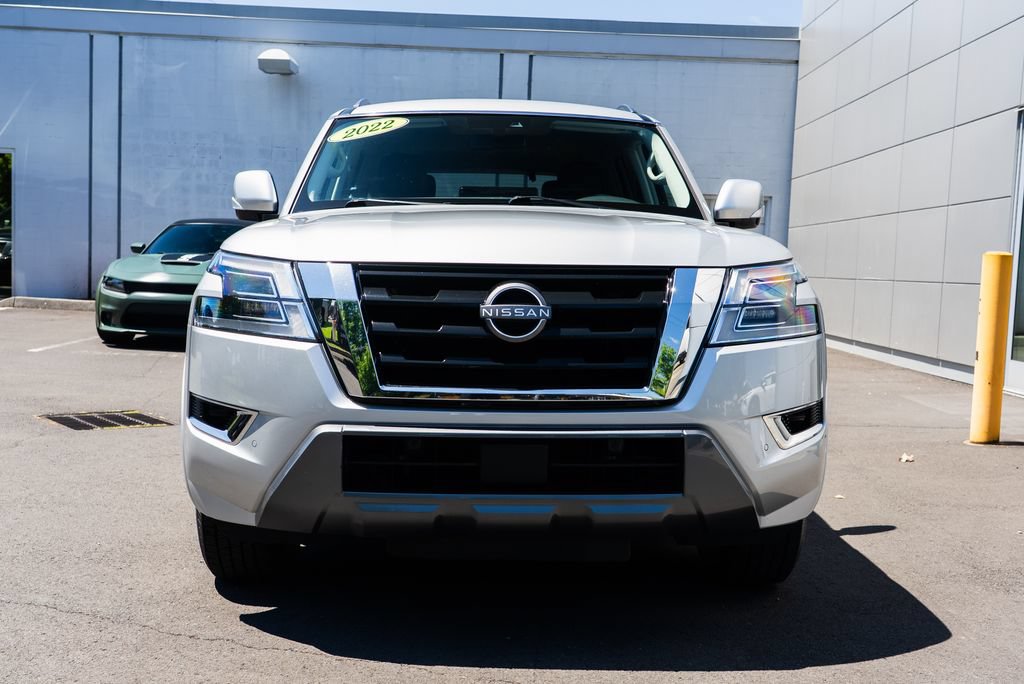 Used 2022 Nissan Armada SV AWD/4WD image 2