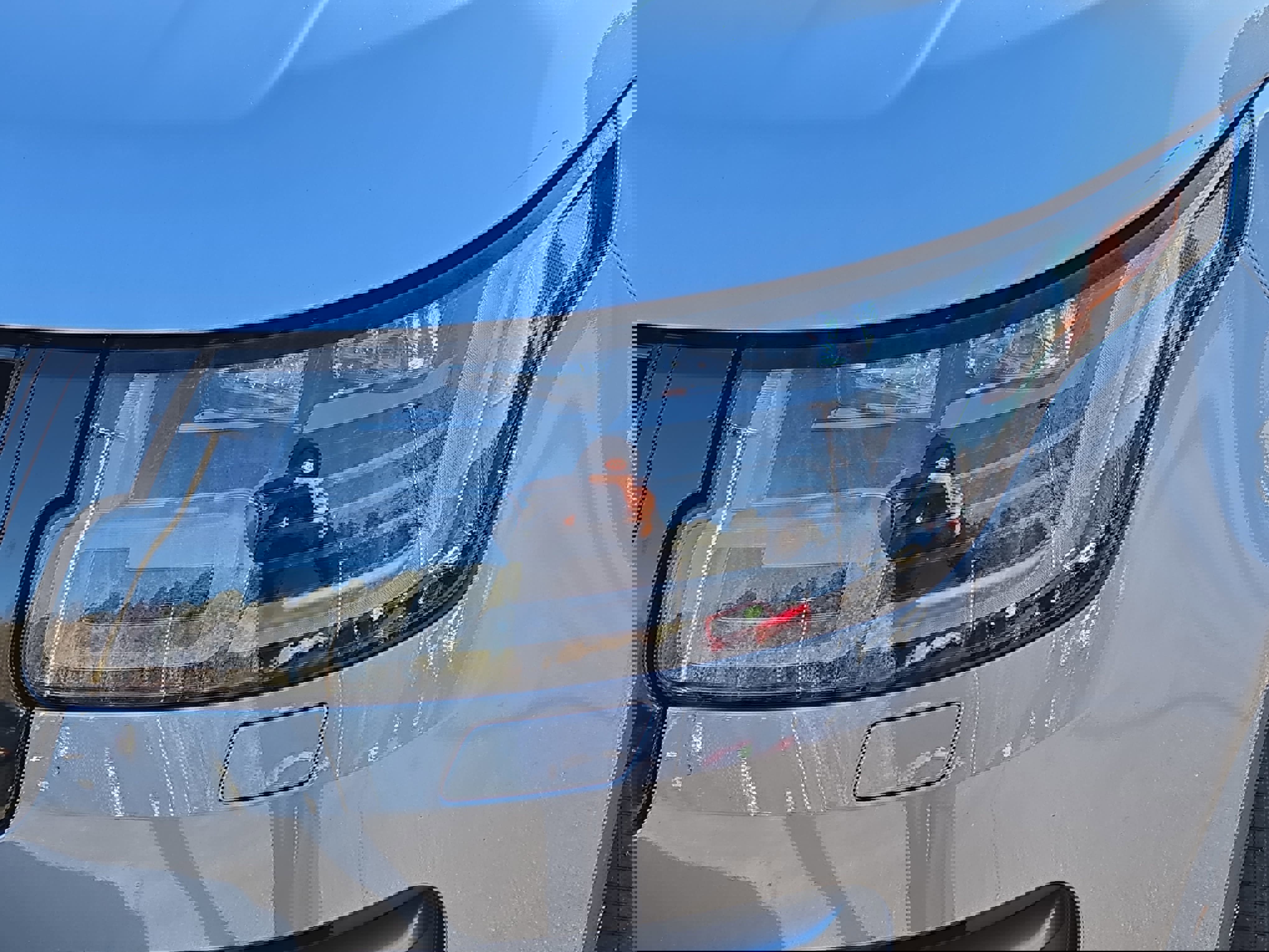 Used 2019 Land Rover Range Rover HSE image 34