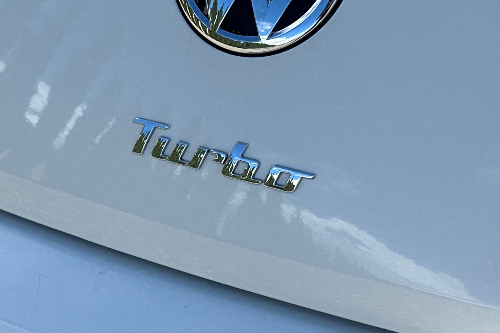 Used 2013 Volkswagen Beetle Turbo image 24