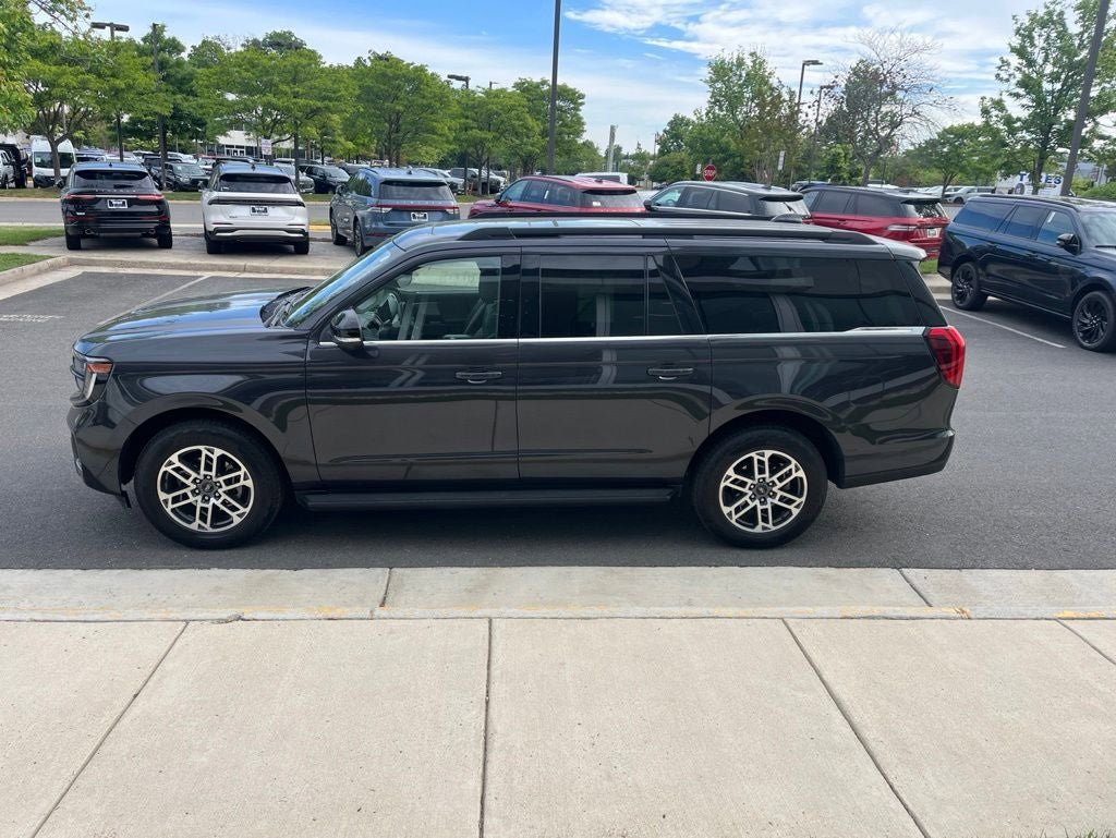 Certified 2025 Ford Expedition Max Active AWD/4WD image 6