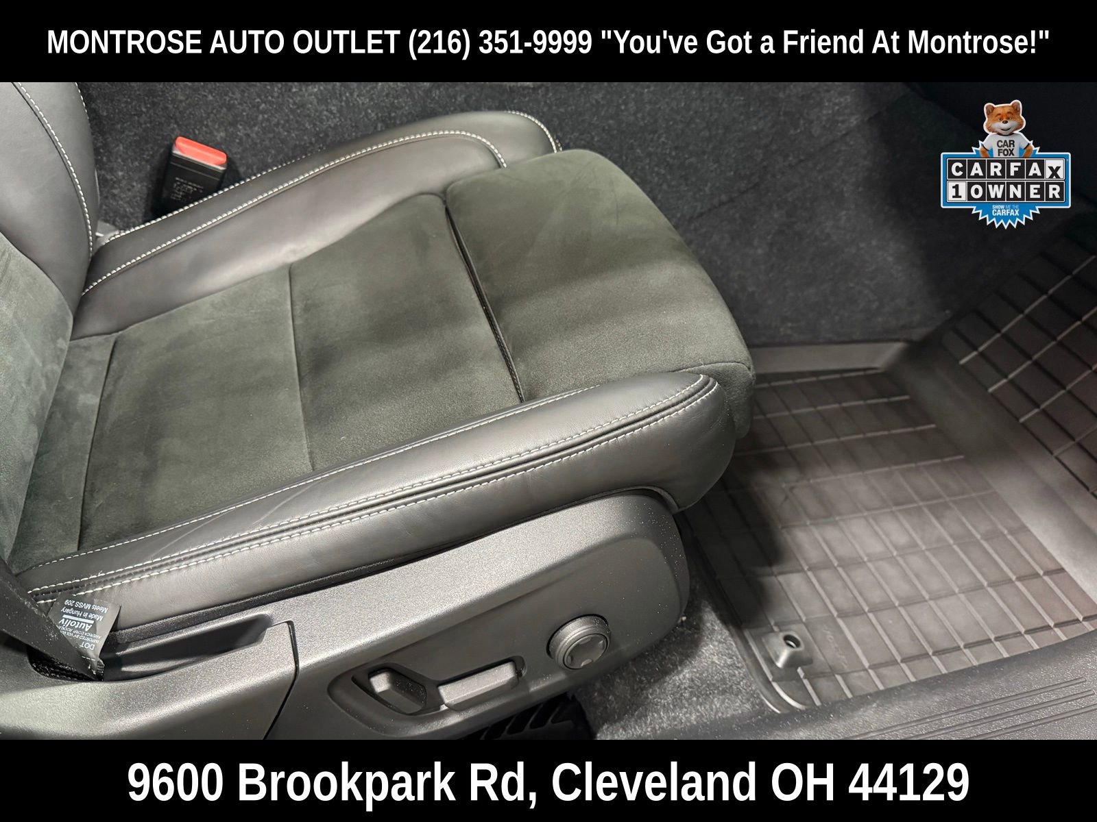 Used 2022 Volvo XC40 T5 R-Design w/ Climate Package image 52