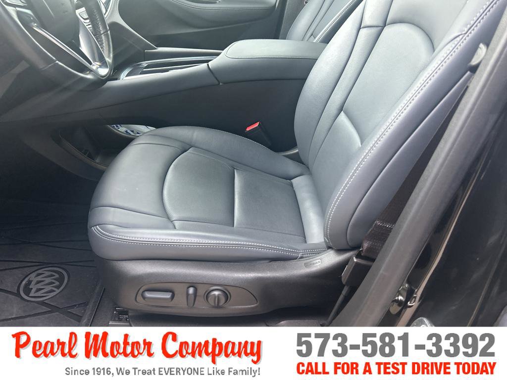 Certified 2024 Buick Enclave Essence w/ Sport Touring Edition FWD image 10
