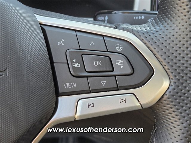 Used 2023 Volkswagen Atlas Cross Sport SEL R-Line image 32