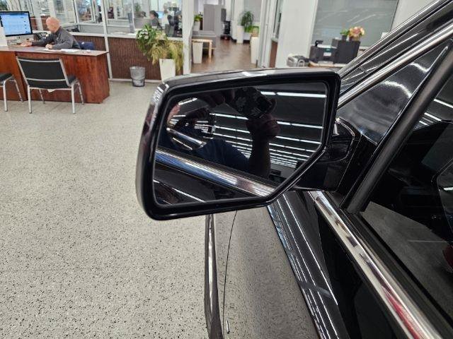 Used 2018 Chevrolet Tahoe LT AWD/4WD image 37