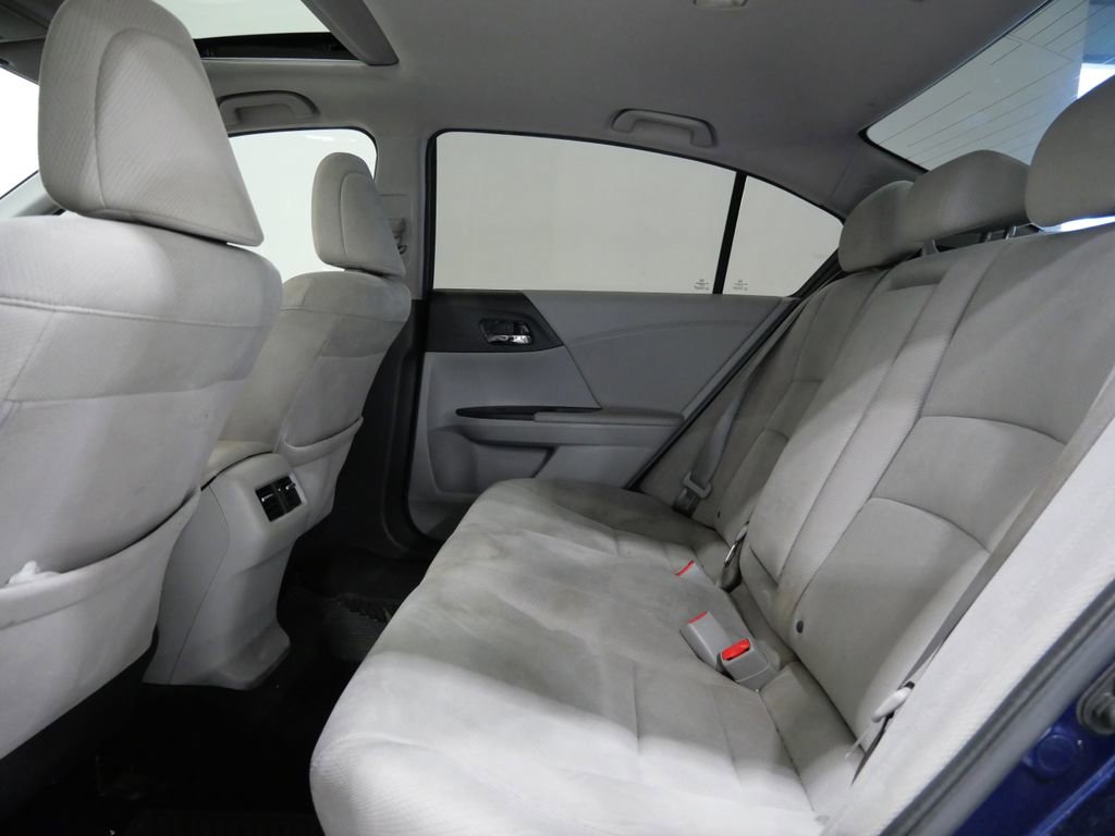 Used 2016 Honda Accord EX image 24