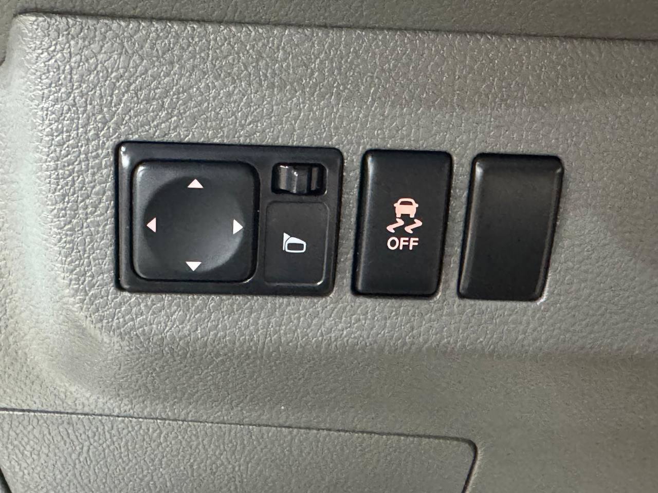 Used 2017 Nissan NV 1500 SV RWD image 18