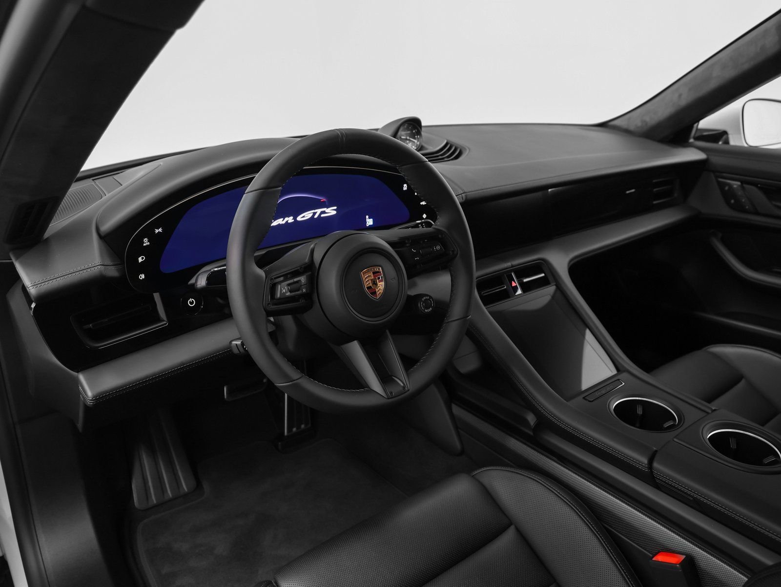 New 2026 Porsche Taycan GTS image 4