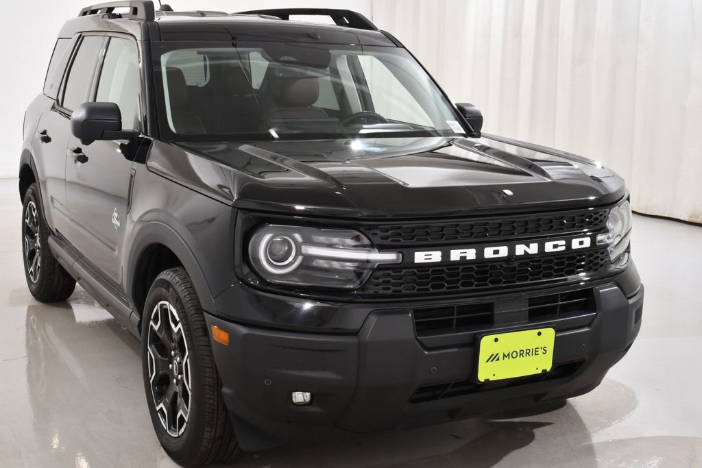 Used 2025 Ford Bronco Sport Outer Banks w/ Outer Banks Tech Package+ AWD/4WD image 4