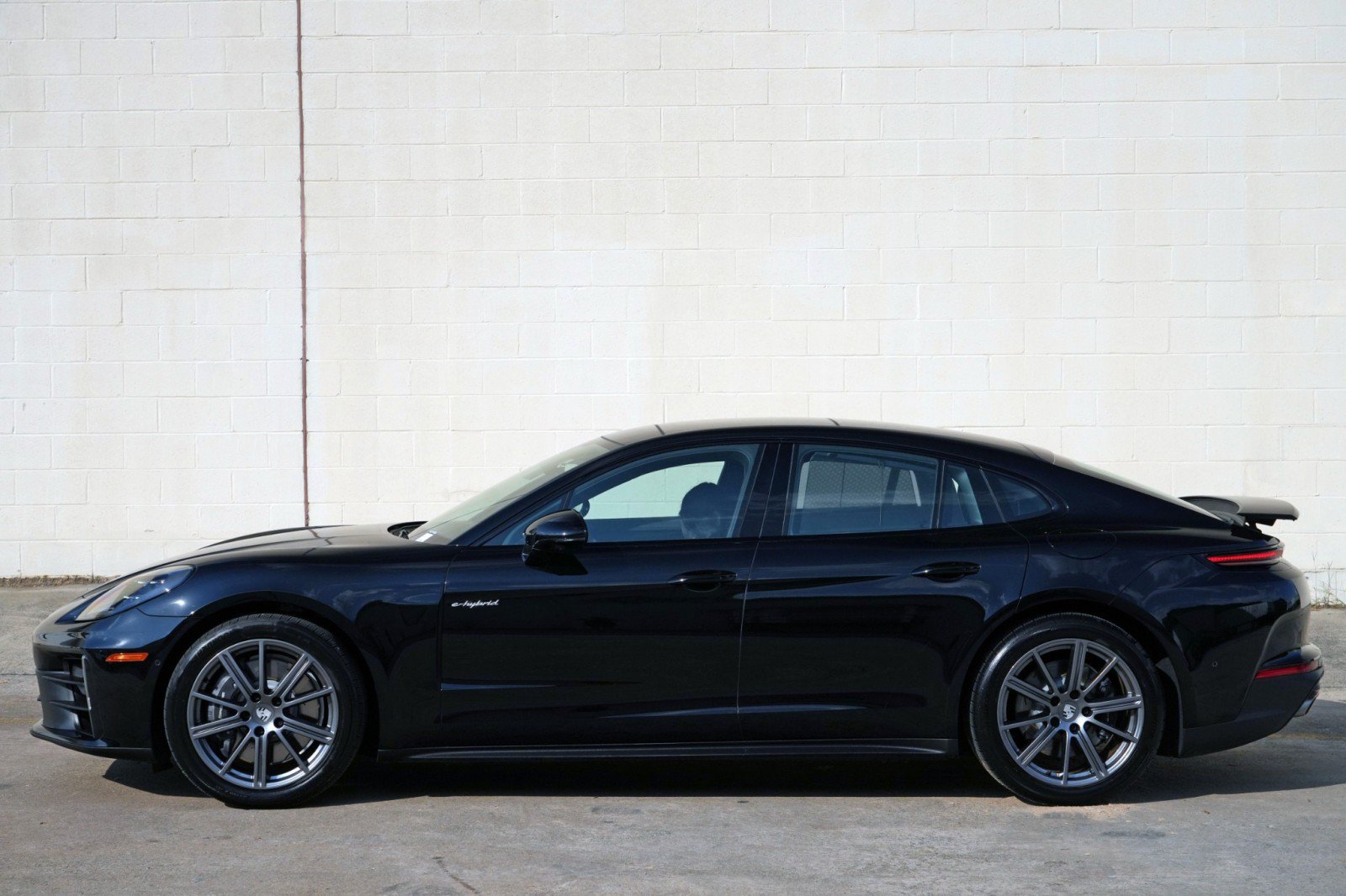 Used 2025 Porsche Panamera 4 E-Hybrid AWD/4WD image 53