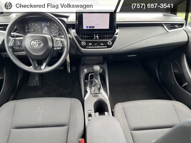 Used 2024 Toyota Corolla LE image 25