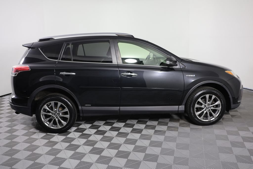 Used 2017 Toyota RAV4 Limited w/ Advanced Technology Package AWD/4WD image 9