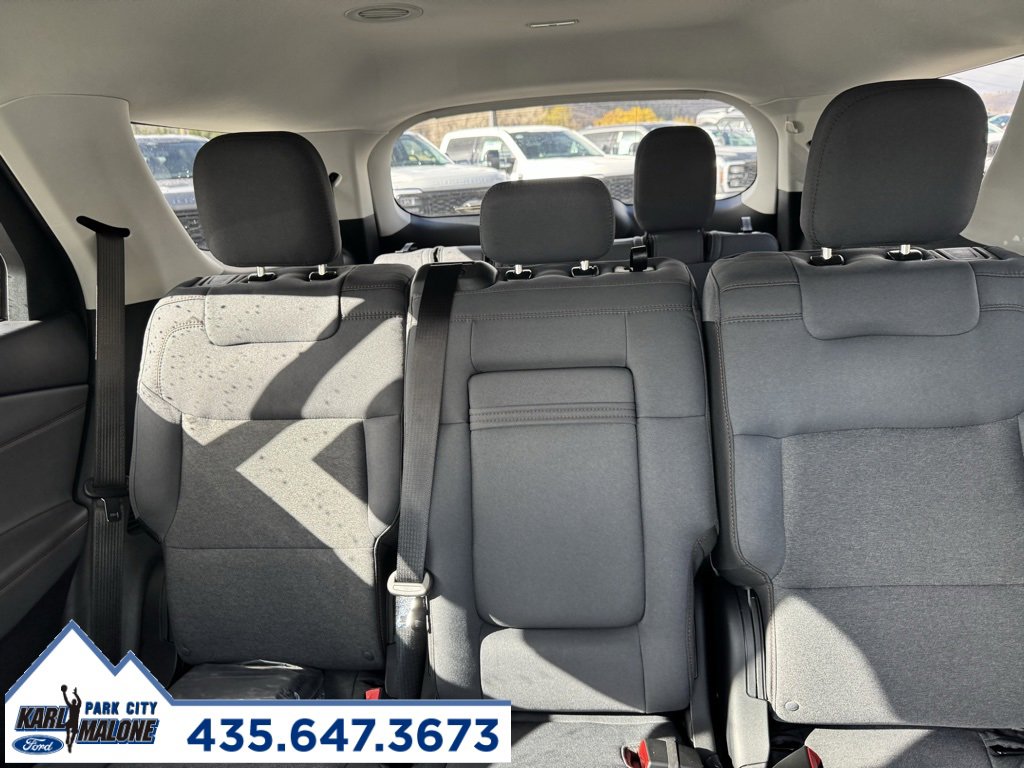 New 2026 Ford Explorer Active image 16