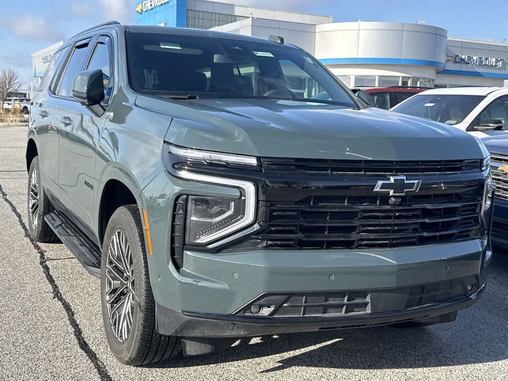 Used 2026 Chevrolet Tahoe RST w/ Comfort Package image 2