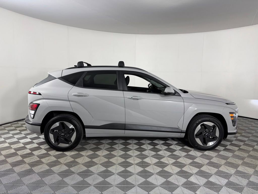 Used 2024 Hyundai Kona SEL image 4
