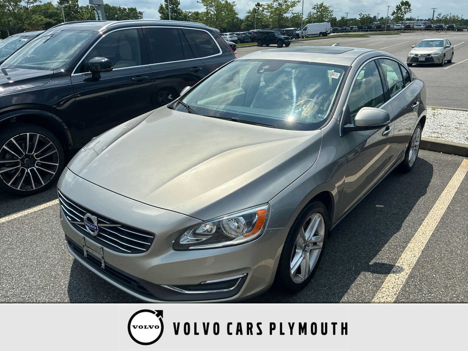 Used 2015 Volvo S60 T5 Premier w/ Convenience Package AWD/4WD image 1