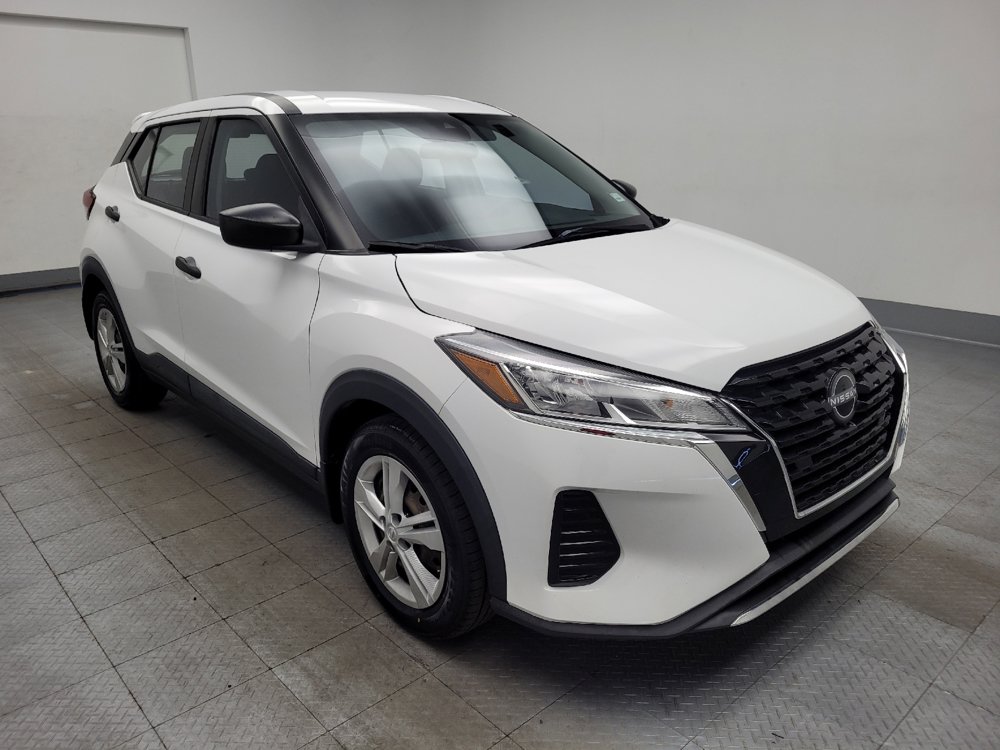 Used 2022 Nissan Kicks S FWD image 13