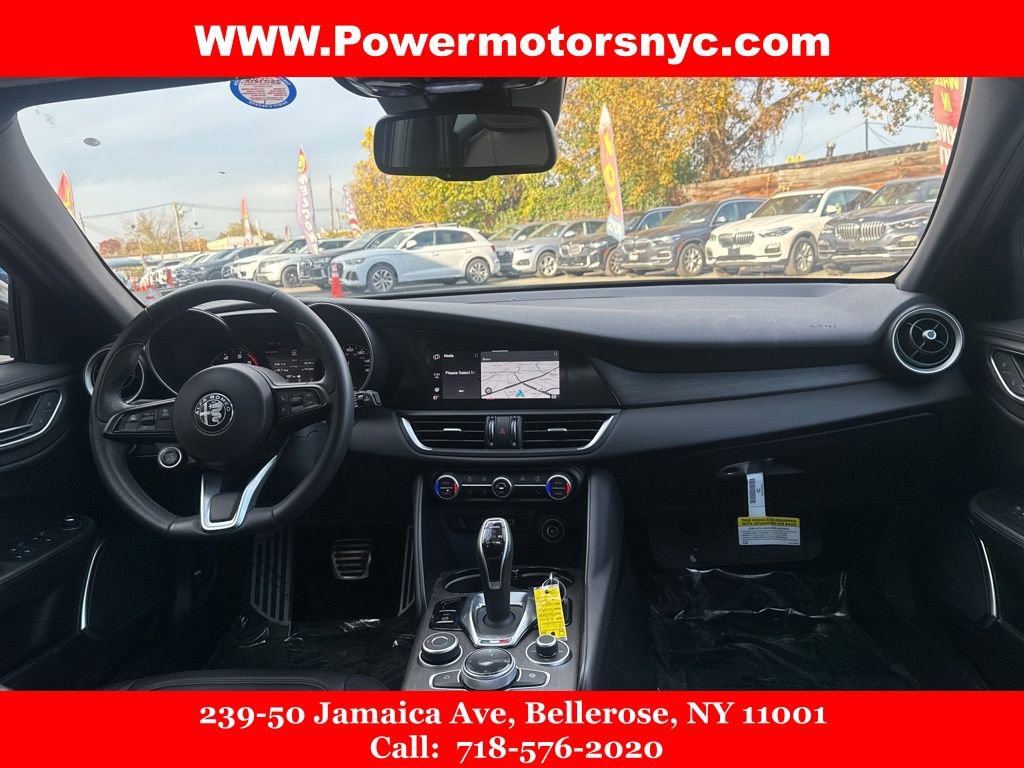 Used 2022 Alfa Romeo Giulia Ti image 20