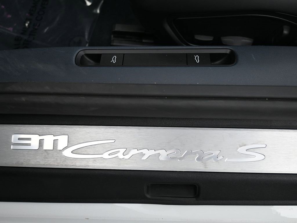 Used 2023 Porsche 911 Carrera S image 7