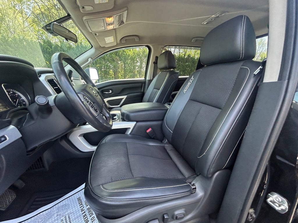 Used 2017 Nissan Titan PRO-4X image 23