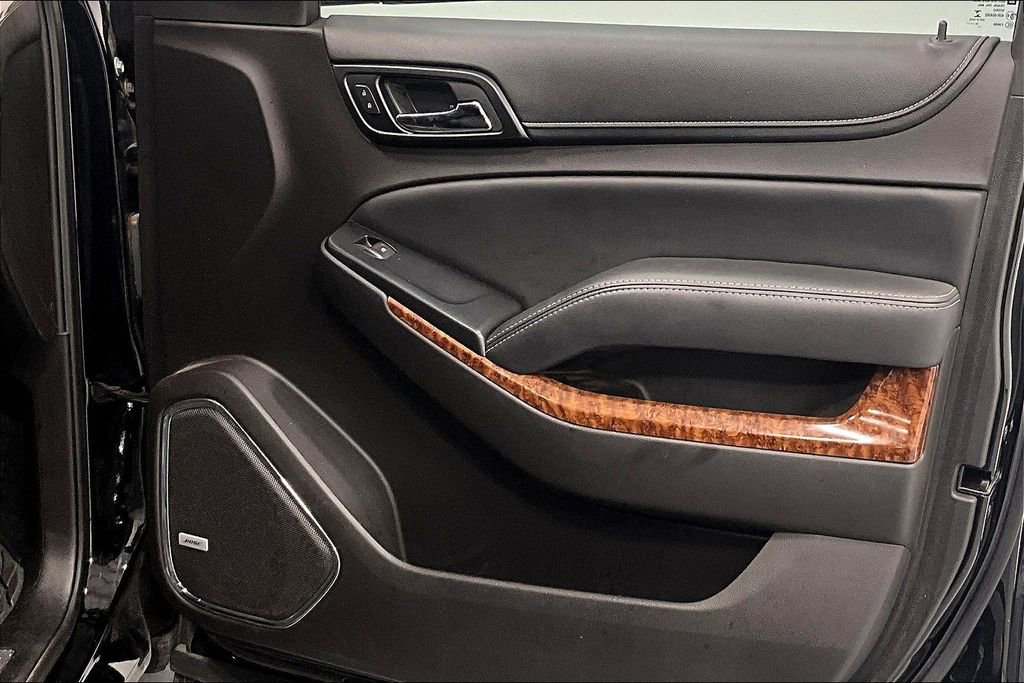 Used 2017 Chevrolet Suburban Premier image 23