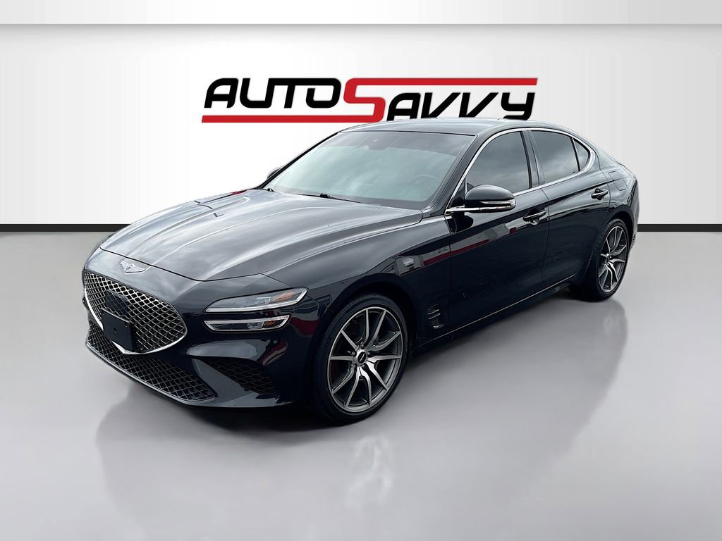 Used 2023 Genesis G70 2.0T image 3