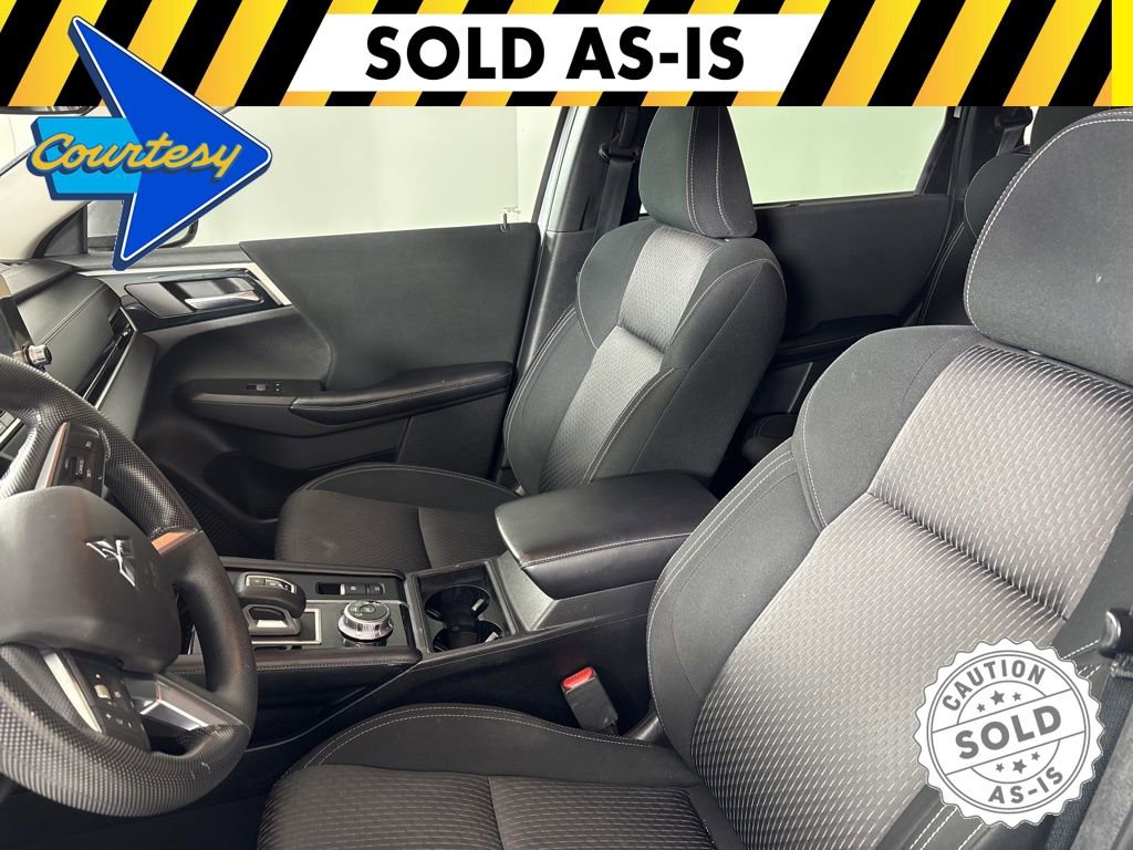 Used 2022 Mitsubishi Outlander ES image 23