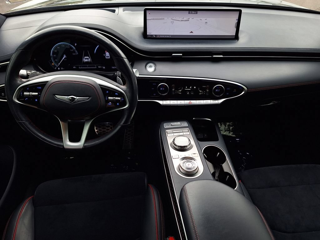 Used 2022 Genesis GV70 3.5T Sport w/ Sport Prestige Package AWD/4WD image 15