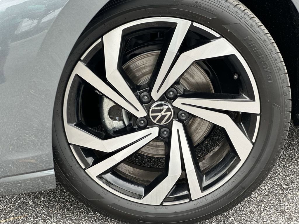 New 2026 Volkswagen Jetta SEL image 10