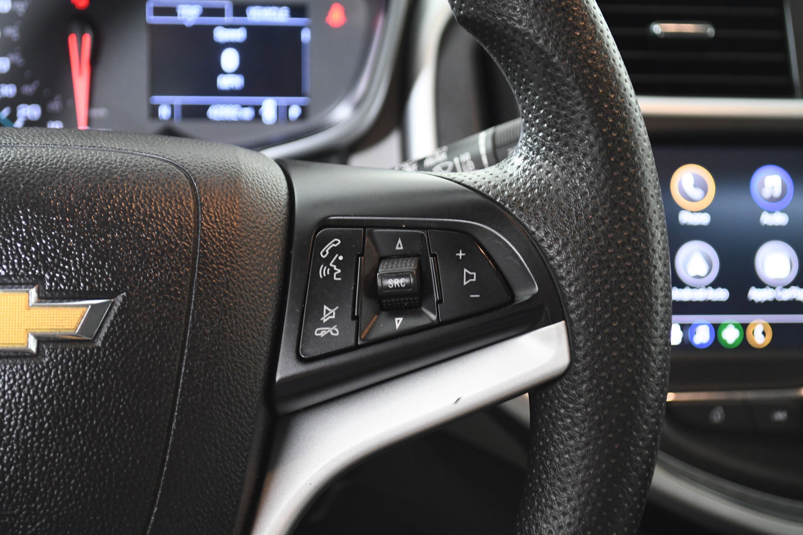 Used 2020 Chevrolet Sonic LT image 13