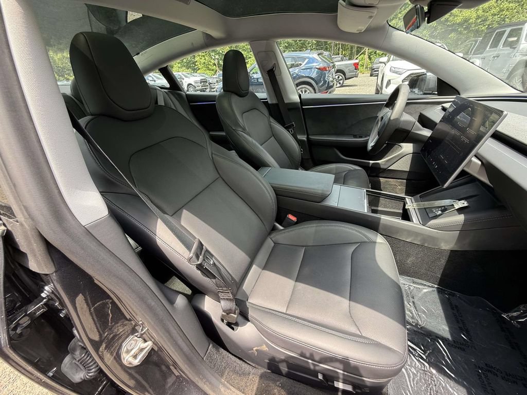 Used 2024 Tesla Model 3 Long Range AWD/4WD image 9
