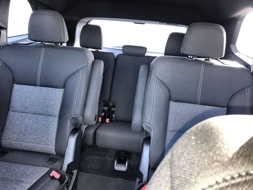 New 2026 GMC Acadia Elevation image 22