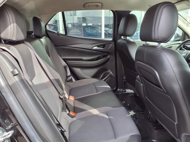 Used 2022 Buick Encore GX Preferred image 24