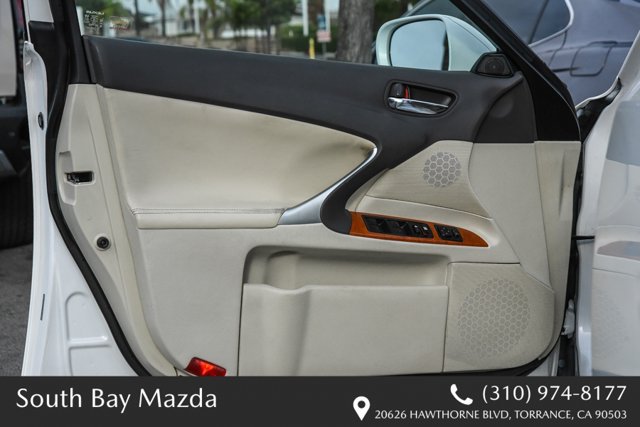 Used 2009 Lexus IS 250 RWD image 23