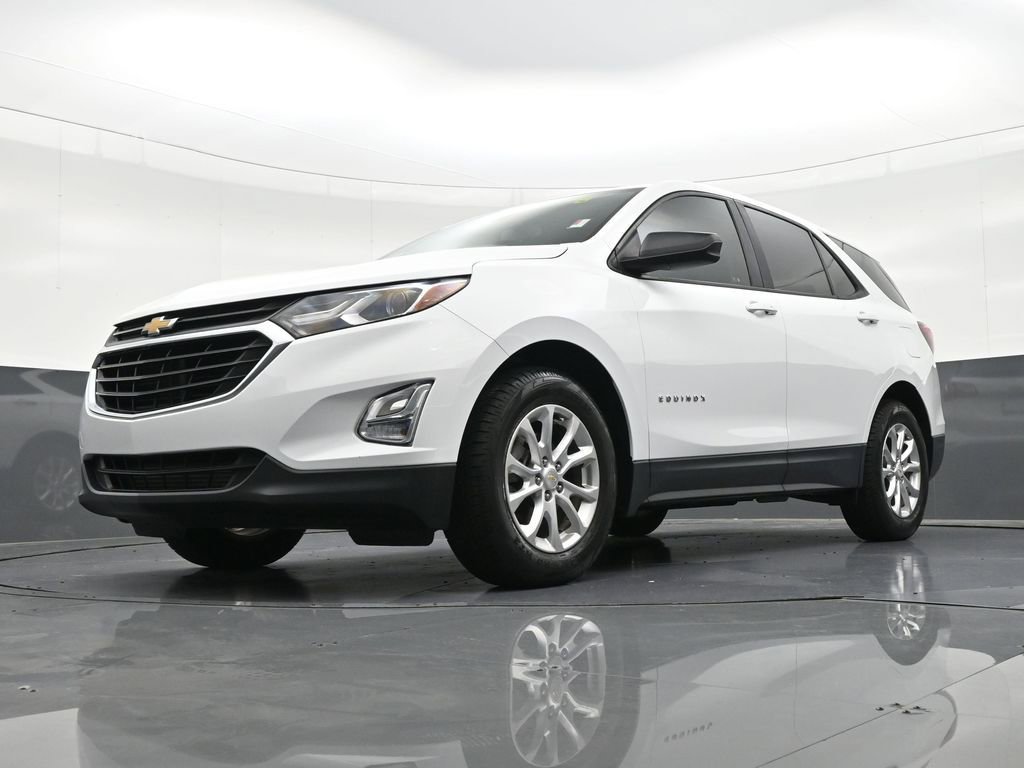 Used 2020 Chevrolet Equinox LS image 29