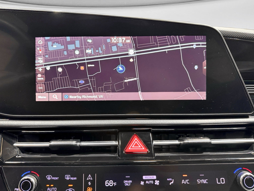 Used 2023 Kia Niro SX Touring image 11