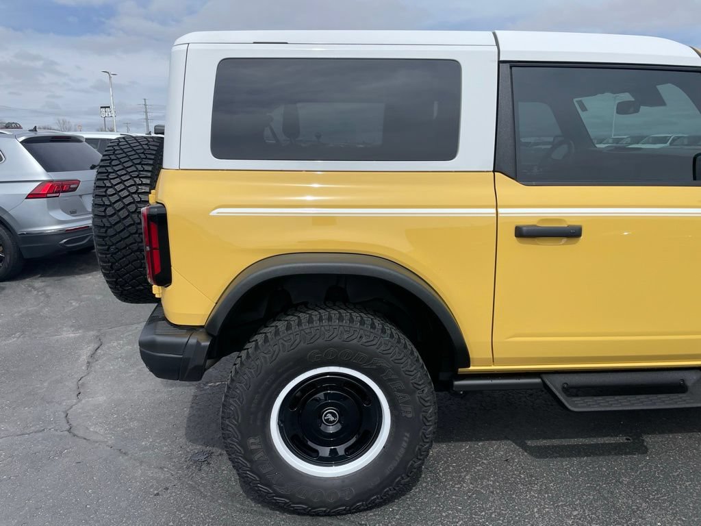 Used 2024 Ford Bronco Heritage Edition AWD/4WD image 32