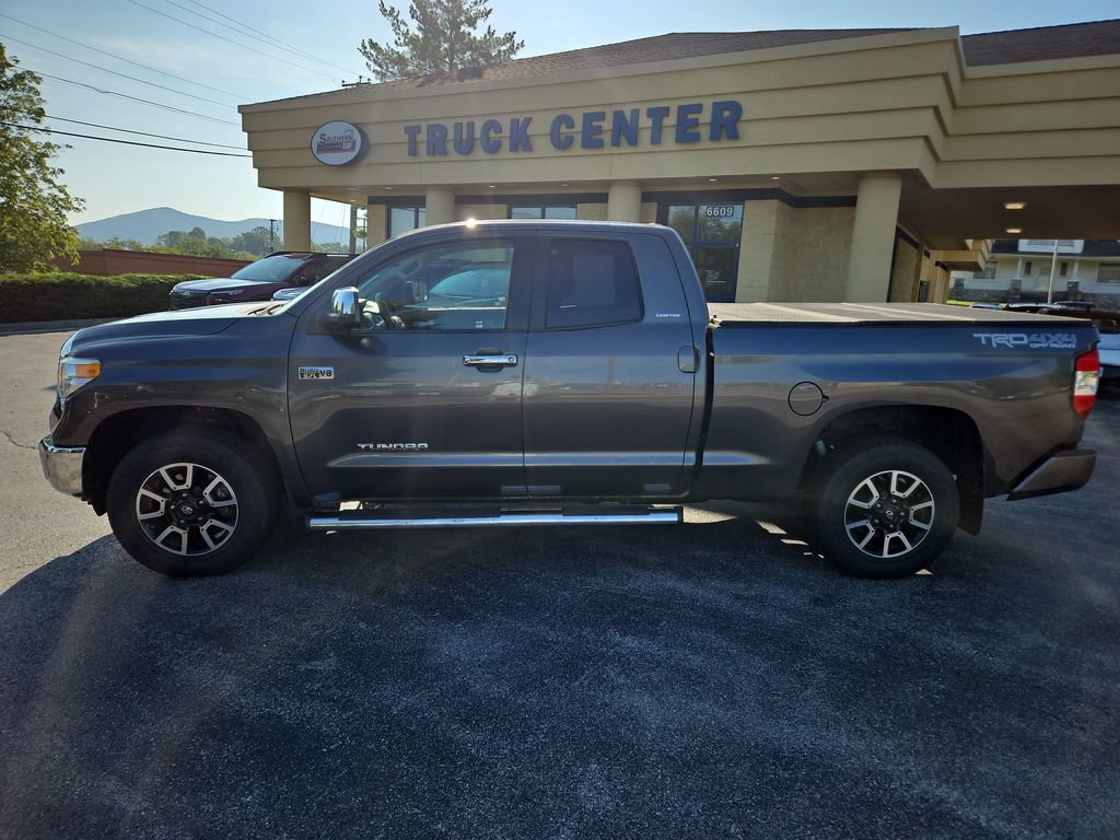 Used 2017 Toyota Tundra Limited w/ Limited Premium Package AWD/4WD image 2