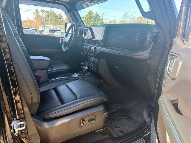 Used 2024 Jeep Wrangler Unlimited Rubicon 4xe image 20
