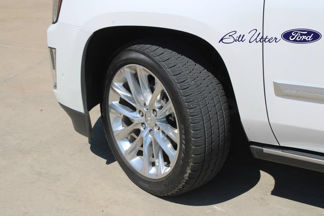 Used 2019 Cadillac Escalade Premium Luxury AWD/4WD image 9