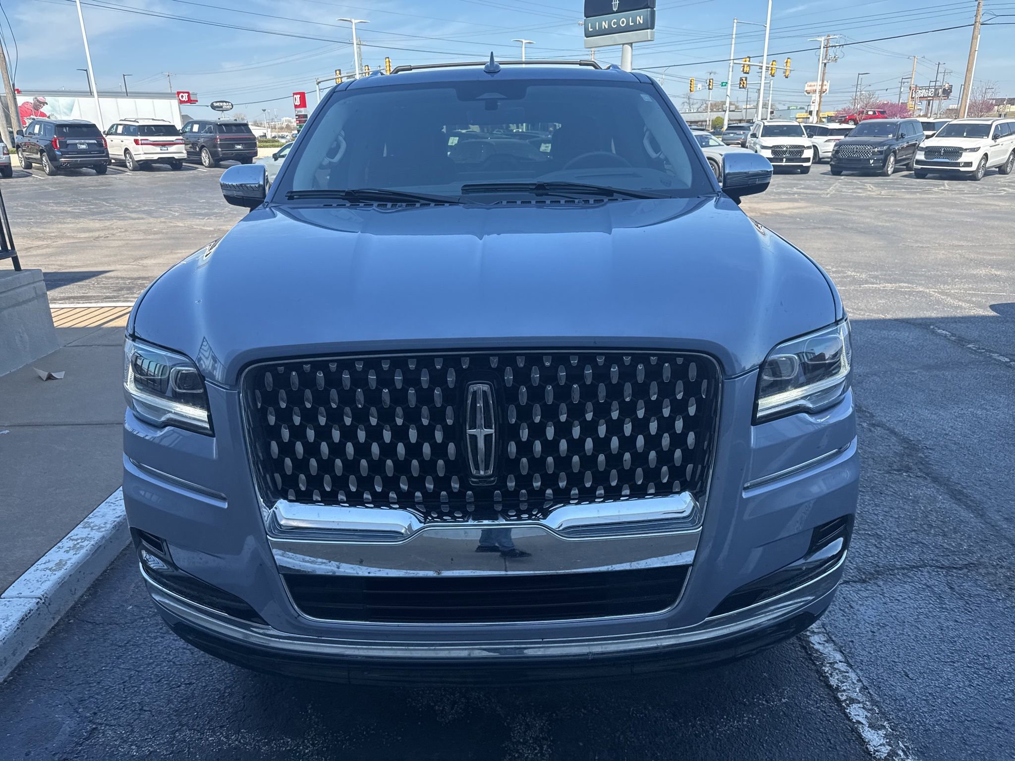 Certified 2024 Lincoln Navigator Black Label image 5