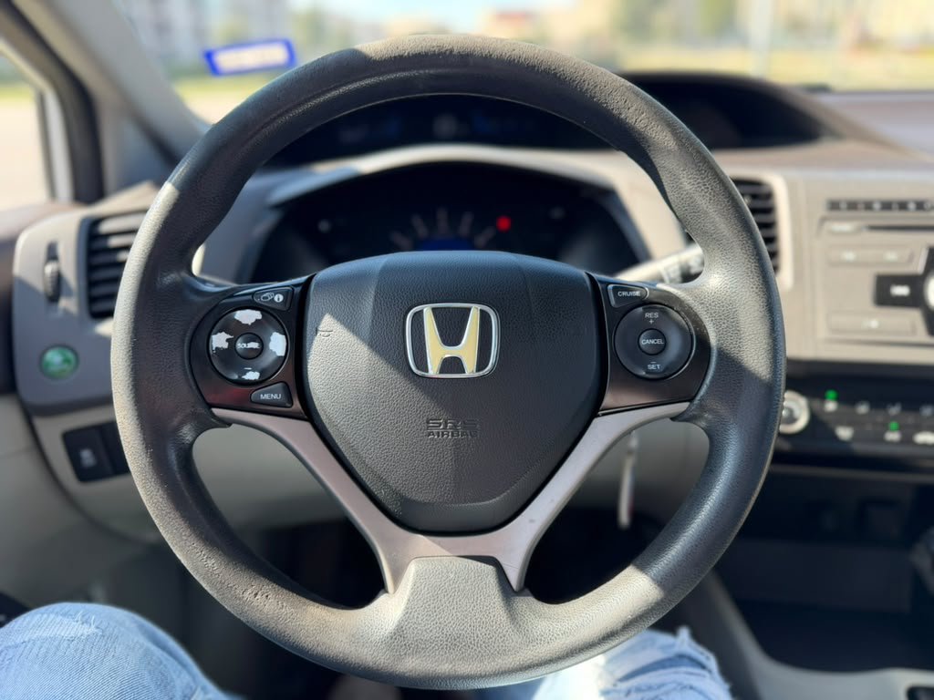 Used 2012 Honda Civic LX image 12