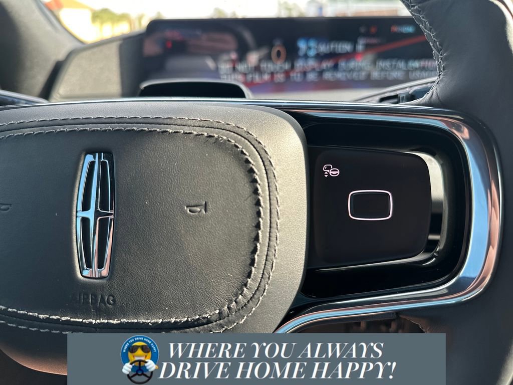 New 2025 Lincoln Navigator L Reserve w/ Jet Appearance Package image 11