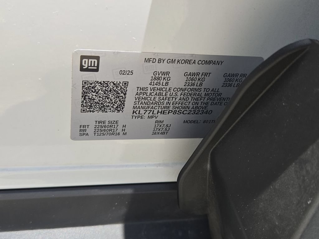 Used 2025 Chevrolet Trax LT w/ LT Convenience Package FWD image 34