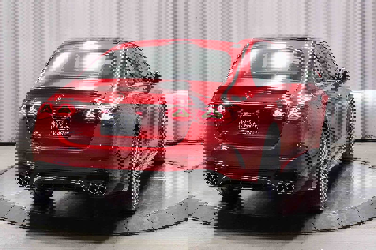 Used 2025 Mercedes-Benz E 53 AMG e 4MATIC Sedan image 4