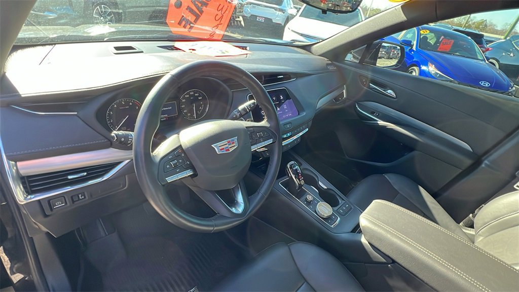 Used 2023 Cadillac XT4 Premium Luxury w/ Enhanced Visibility Package image 24
