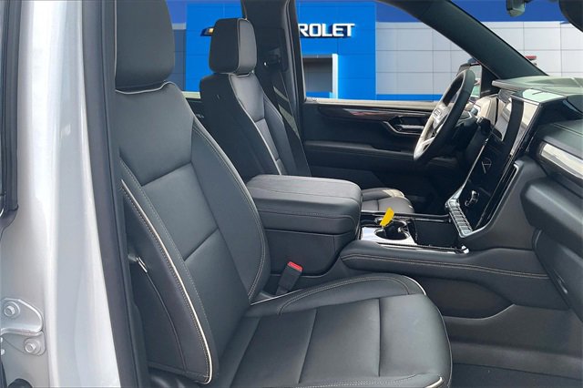 New 2026 GMC Yukon Elevation image 11