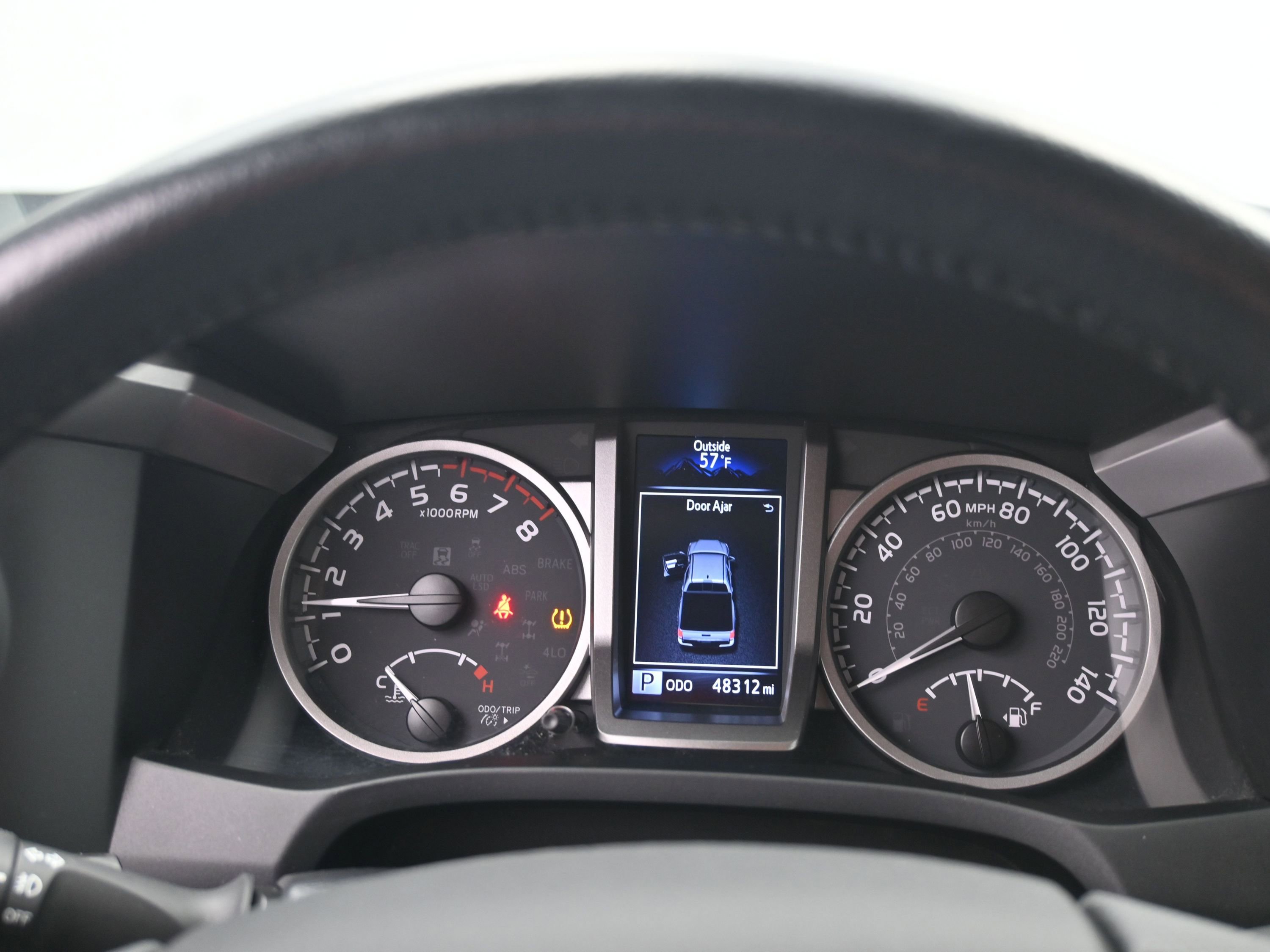 Used 2022 Toyota Tacoma SR5 w/ SR5 Appearance Package (SM) image 18