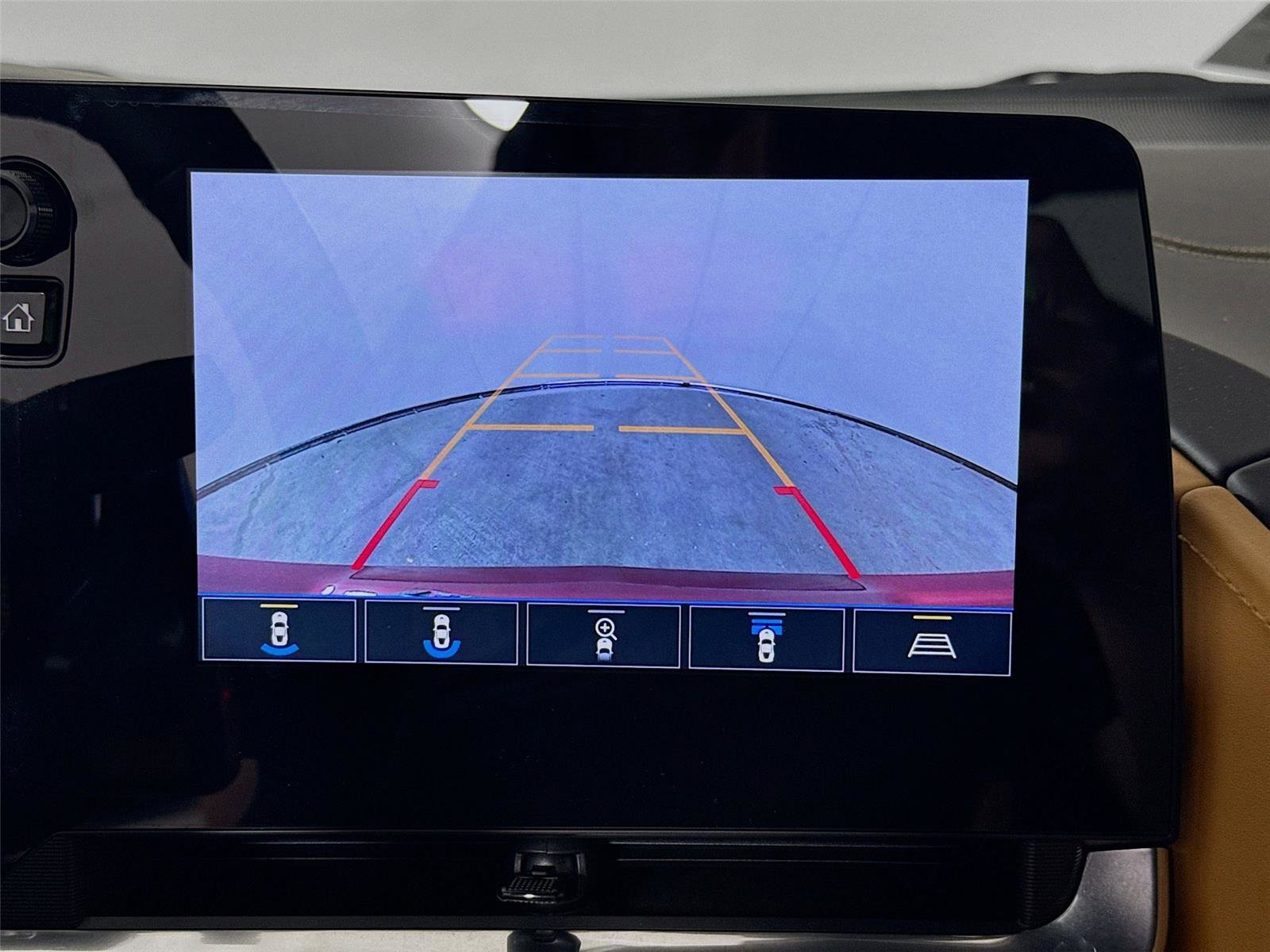 Used 2020 Chevrolet Corvette Stingray Premium Cpe w/ 3LT Preferred Equipment Group RWD image 8
