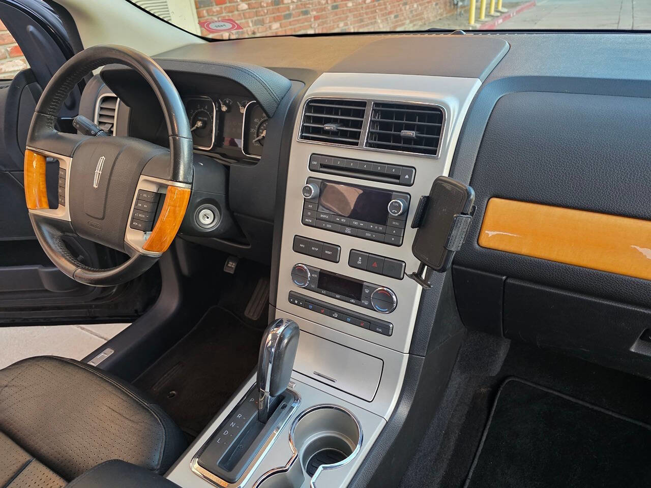 Used 2008 Lincoln MKX 2WD image 22