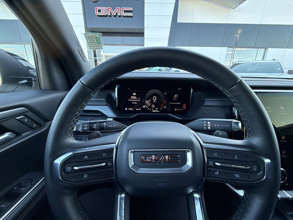 Certified 2025 GMC Acadia Elevation image 17